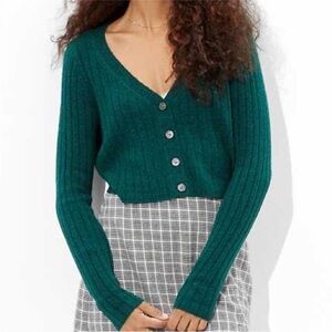 American Eagle Outfitters Cropped Cardigan Oversized Dream Spun Size M Green